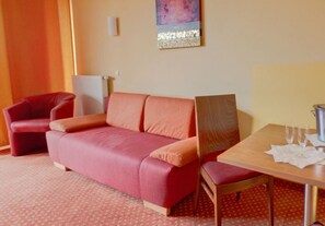 Hypo-allergenic bedding, minibar, desk, soundproofing - Hotel von Heyden (Tegernheim)