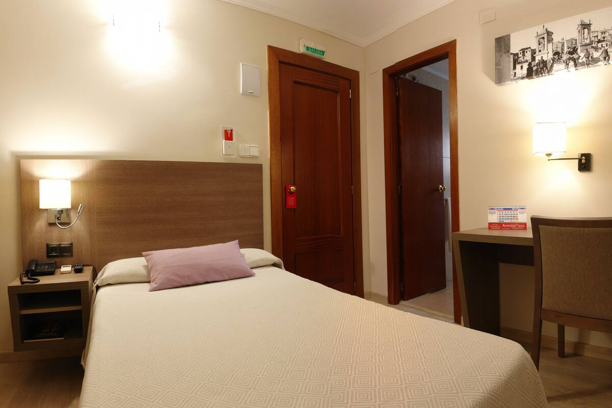 Single Room