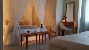 Classic Double Room | Premium bedding, memory foam beds, desk, blackout drapes - Molicie Hotel (Medellin)