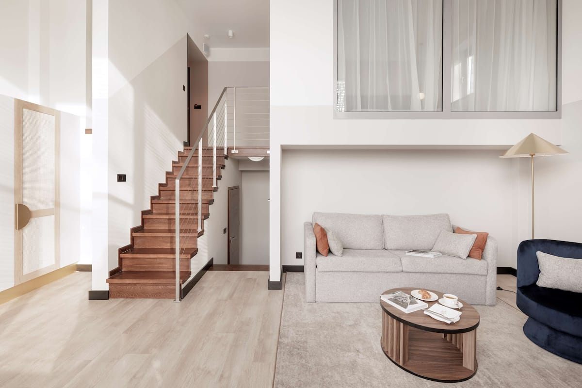 Executive Suite, 2 Bedrooms | 2 bedrooms, minibar, in-room safe, desk