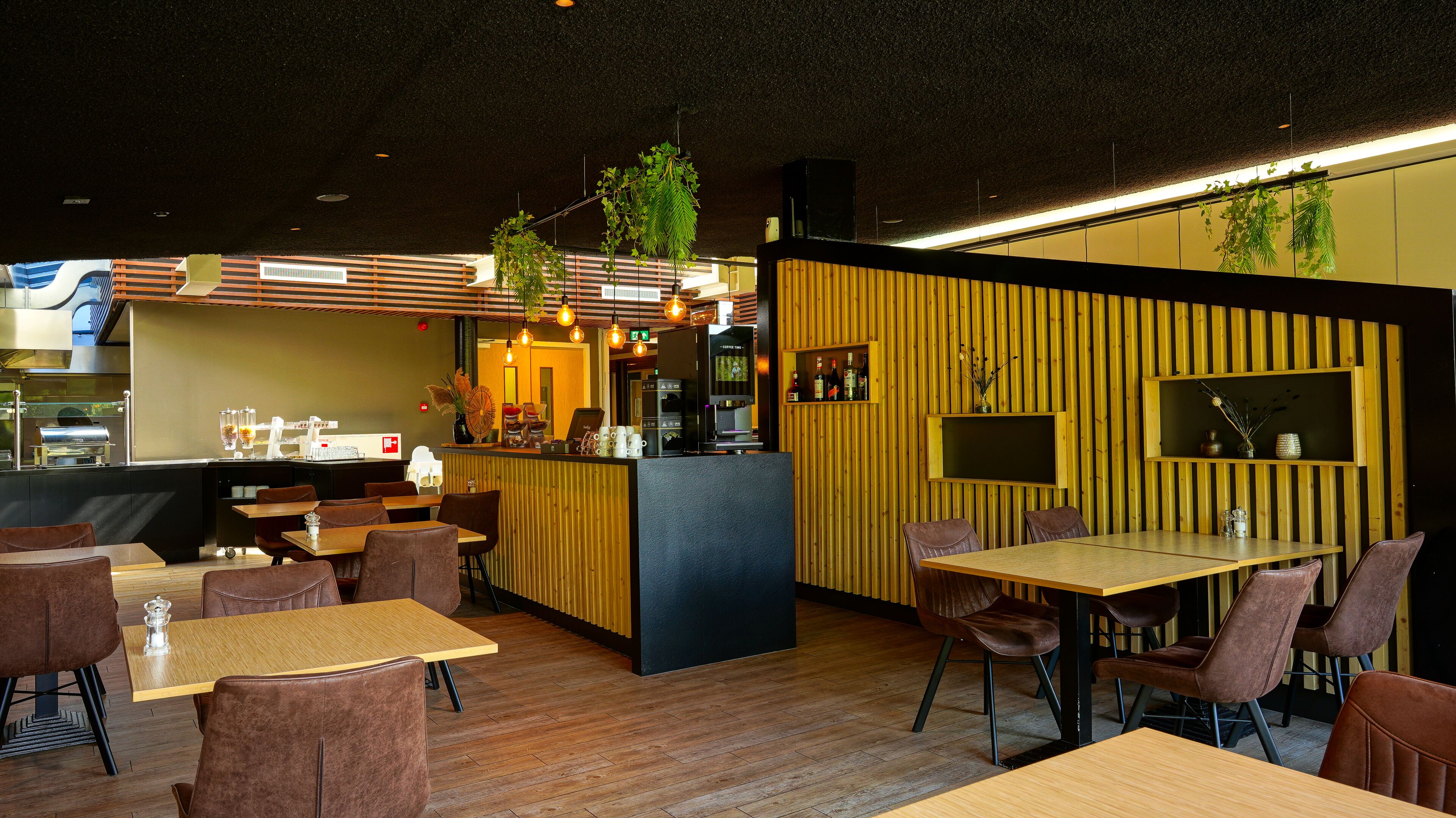 daily buffet breakfast (eur 17.50 per person)