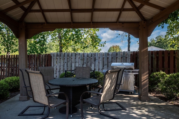 BBQ/picnic area