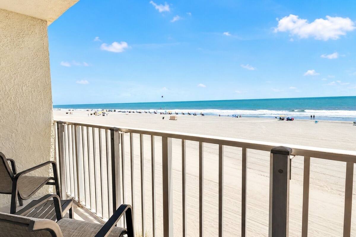 Room, 2 Bedrooms | Balcony