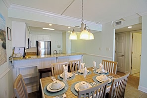 Room, 2 Bedrooms | In-room dining - Sands Beach Club (Myrtle Beach)