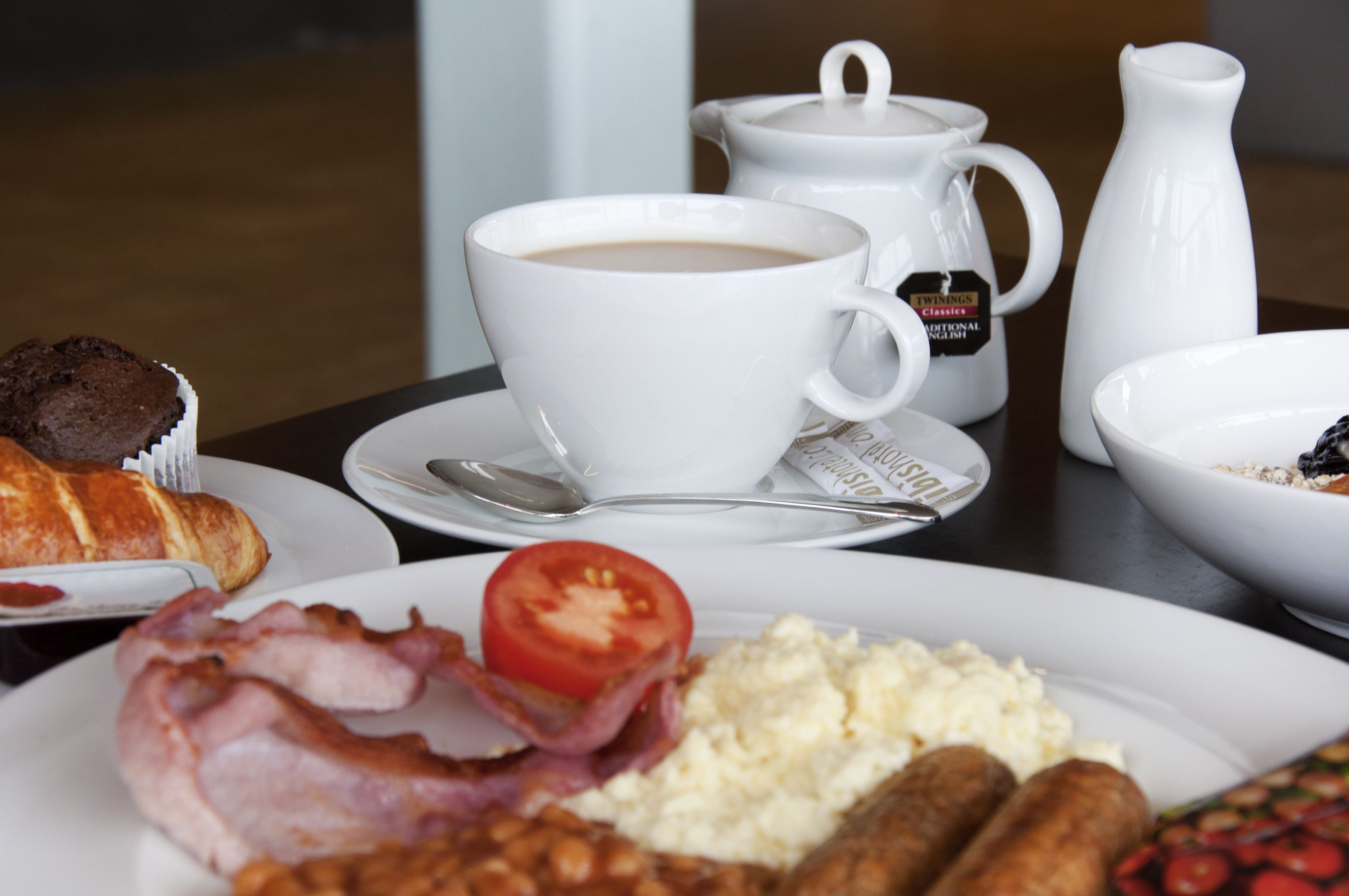 executive room, 2 single beds | in-room dining