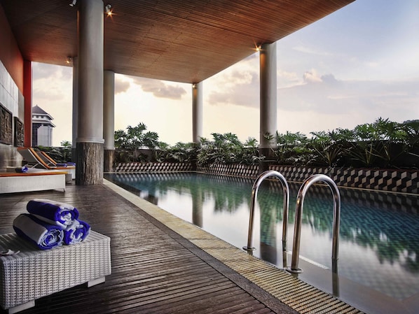 Outdoor pool - The Royal Surakarta Heritage - Handwritten Collection (Surakarta)