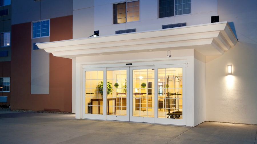 Candlewood Suites Minot by IHG