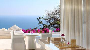 Ocean Pool Villa - King | Ausblick vom Zimmer