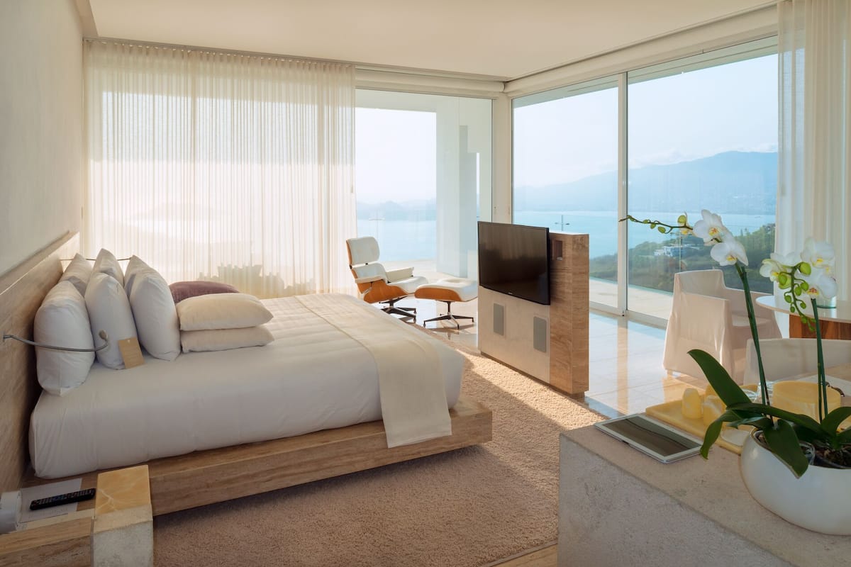 Panoramic Room, 1 King Bed, Sea View | 1 bedroom, premium bedding, minibar, in-room safe
