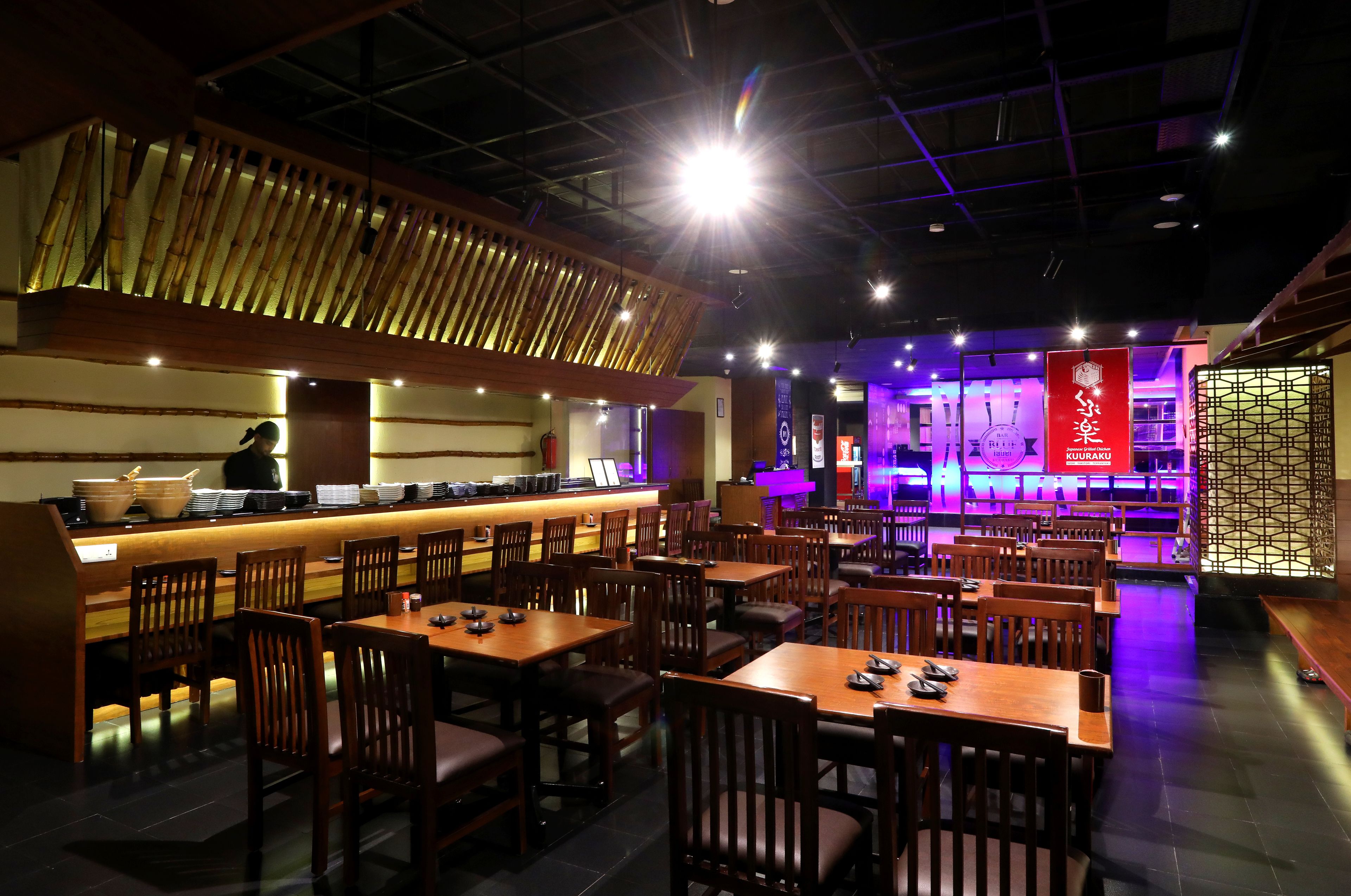 lunch and dinner served