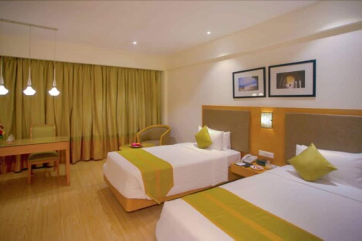 premium bedding, down duvets, pillow-top beds, minibar