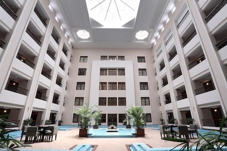 Interior. Green Park Hotel