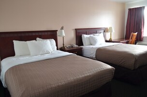 Blackout drapes, bed sheets