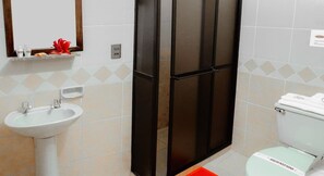 Shower, free toiletries, hair dryer, towels