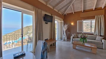 Deluxe Suite, Sea View | Premium bedding, pillow-top beds, in-room safe, individually decorated