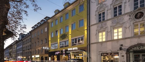 Majoituspaikan julkisivu