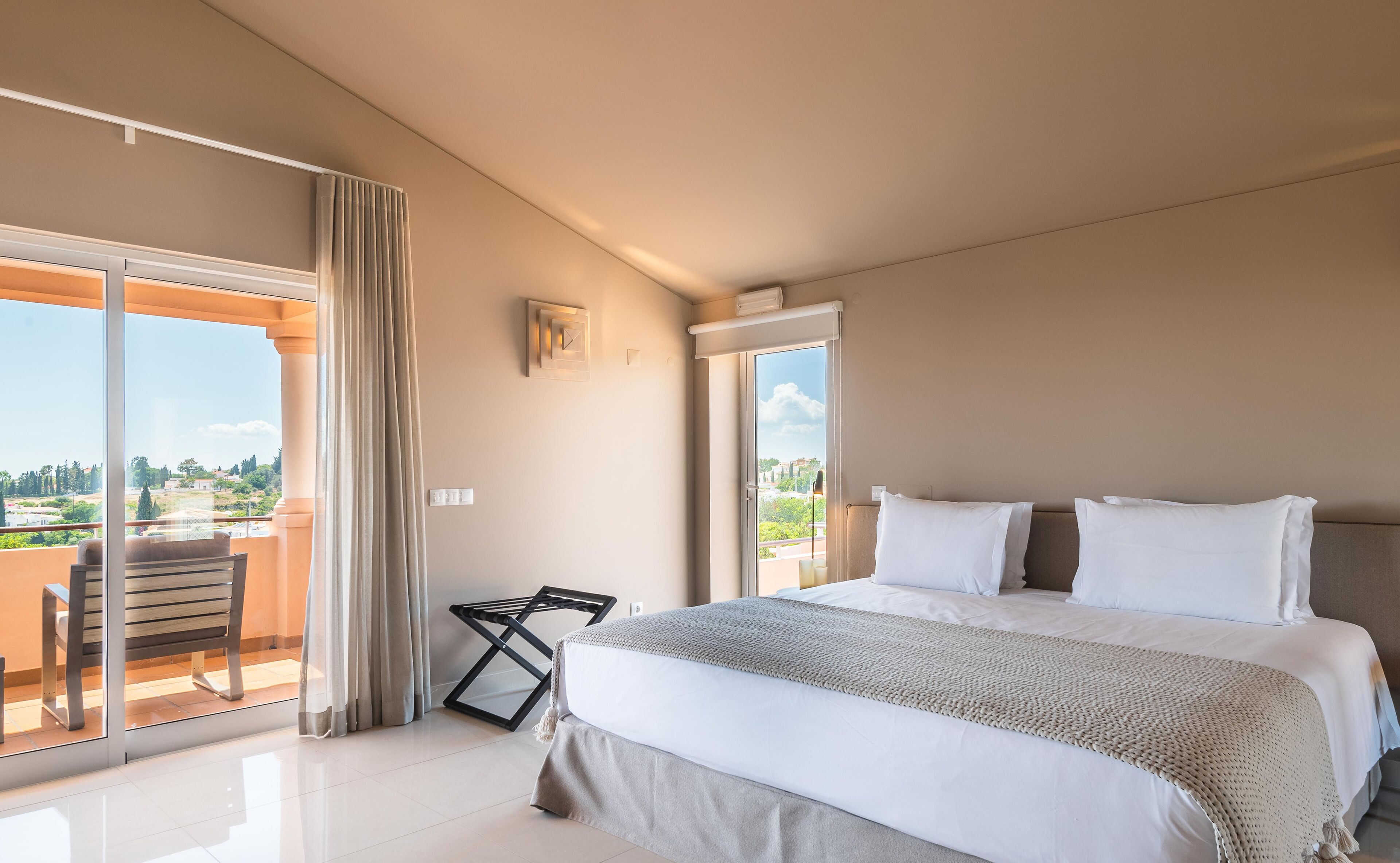 villa, 3 bedrooms | 2 bedrooms, hypo-allergenic bedding, in-room safe, desk