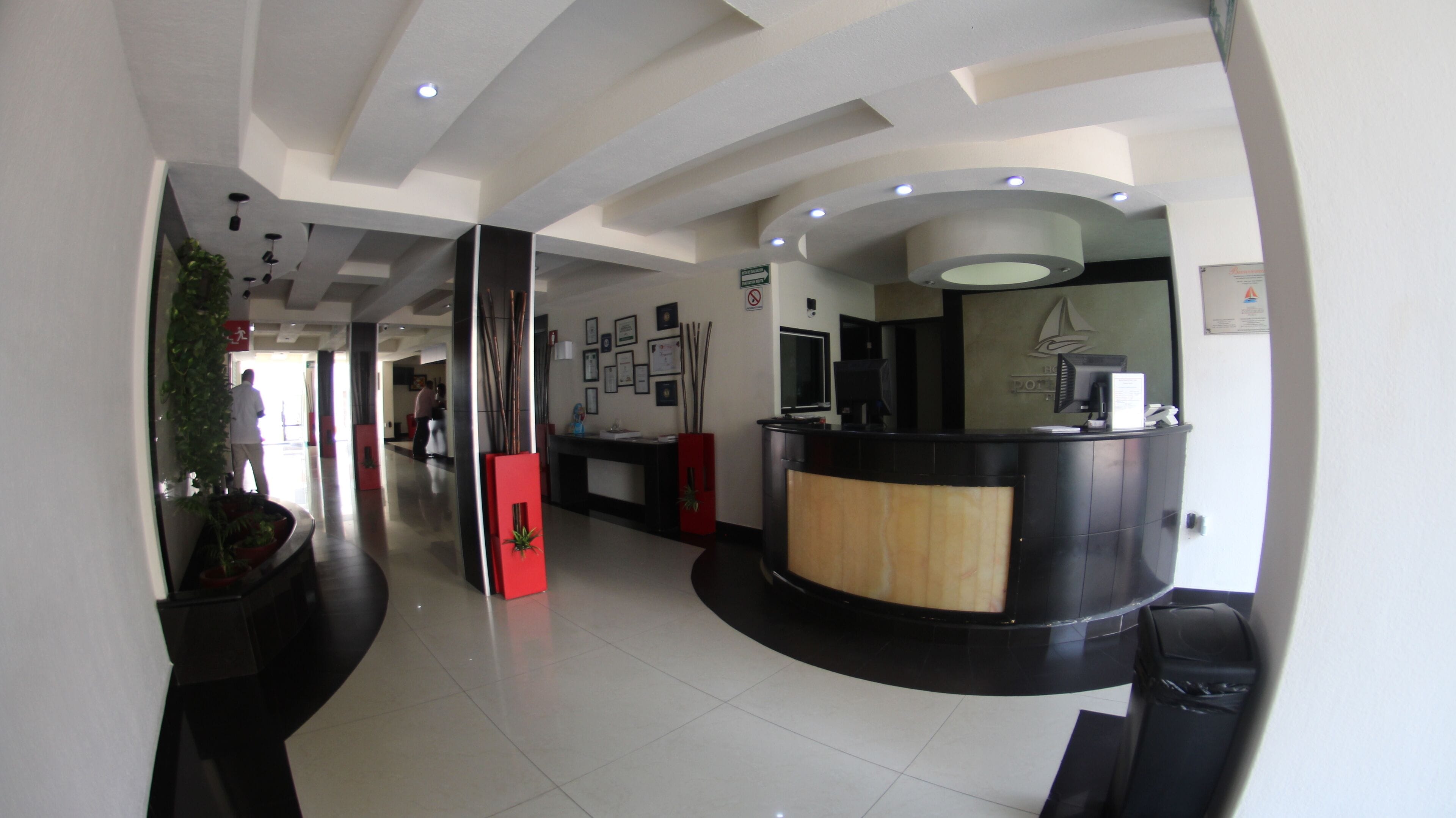 Foto - Hotel Portonovo Plaza Malecon