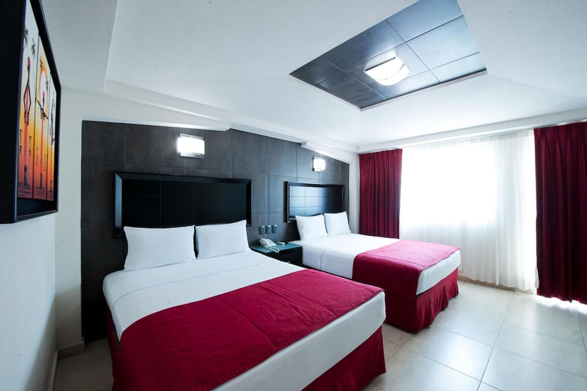 In-room safe, desk, soundproofing, WiFi (free)