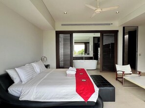 Pillowtop-bedden, een kluis op de kamer, individueel gemeubileerd