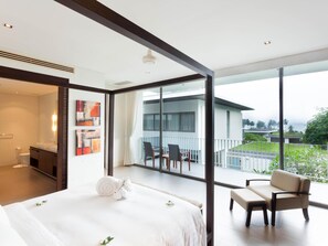 Pillowtop beds, in-room safe, individually furnished, iron/ironing board - Baan Yamu Residences (Pa Klok)