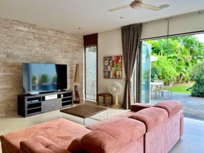 LCD TV - Baan Yamu Residences (Pa Klok)