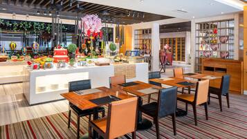 Tägliches Frühstücksbuffet (147 CNY pro Person)