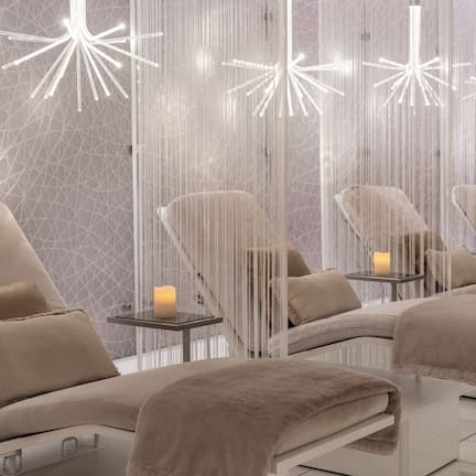 Couples treatment room(s), hot tub, body treatments, aromatherapy