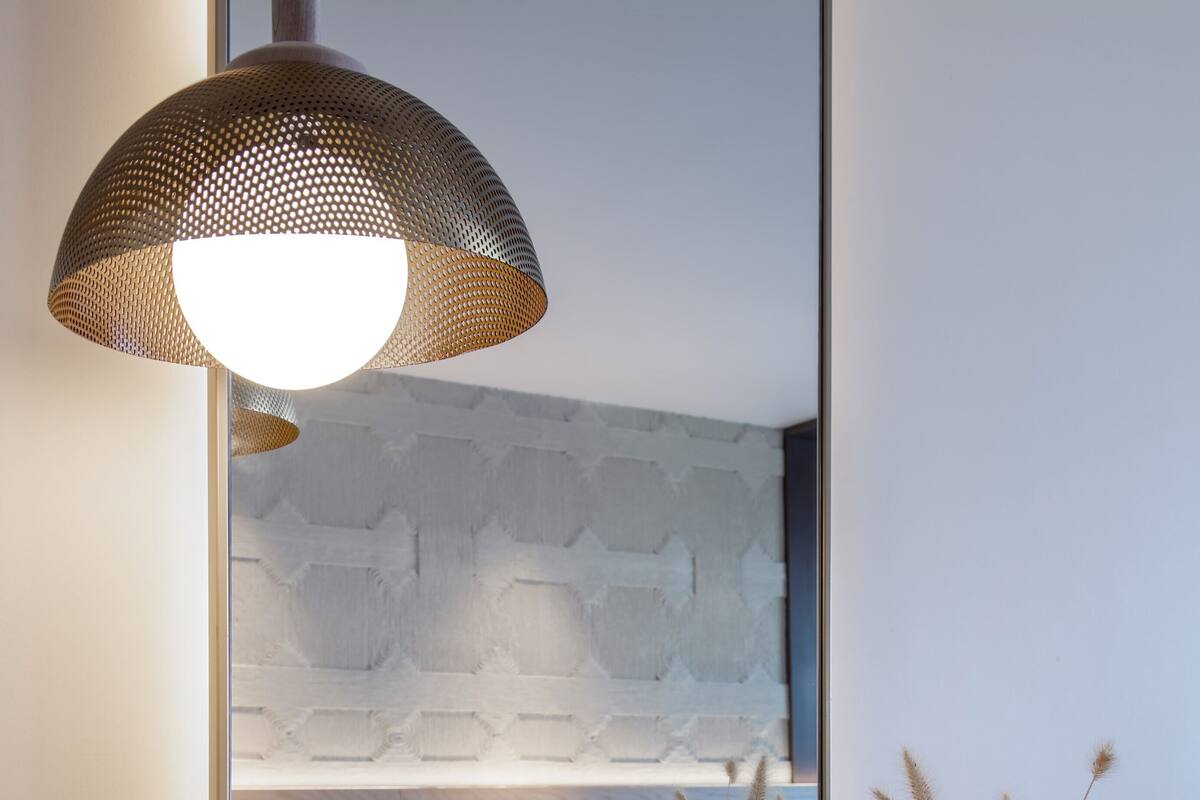 Gratis produkter i minibar, värdeförvaringsskåp på rummet och skrivbord