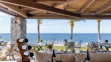 Se sirven comidas y cenas