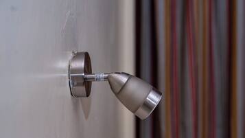 Chambre Standard | Coffres-forts dans les chambres, bureau, chambres insonorisées