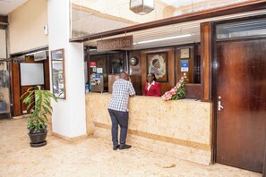 واجهة المنشأة