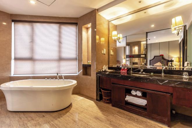 Down comforters, minibar, desk, blackout drapes