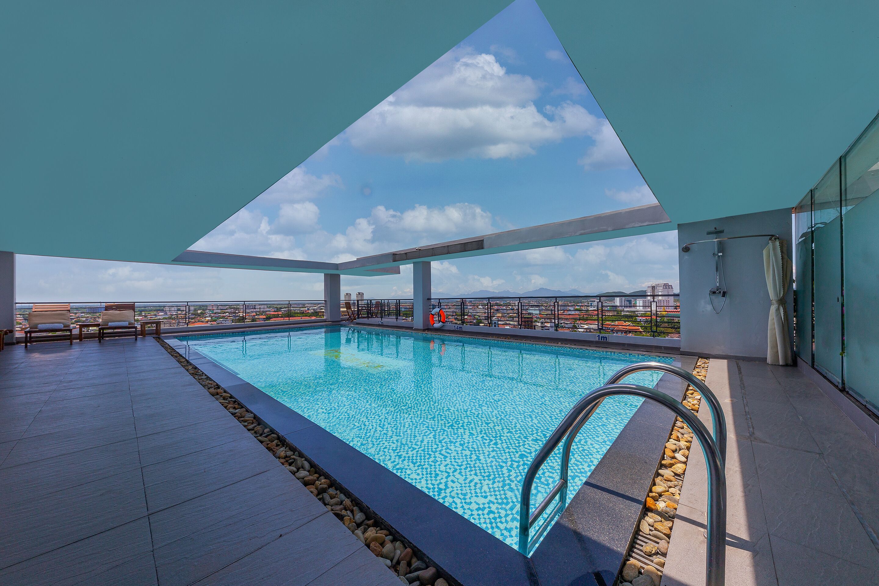 outdoor pool, pool loungers