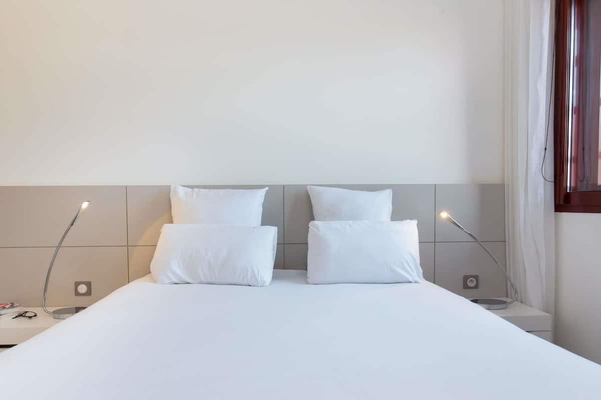 1 bedroom, minibar, in-room safe, desk