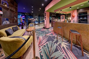 Lobby-Lounge