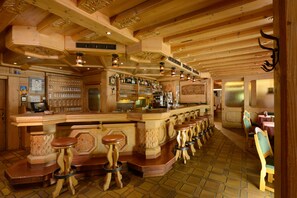 Bar (en la propiedad)