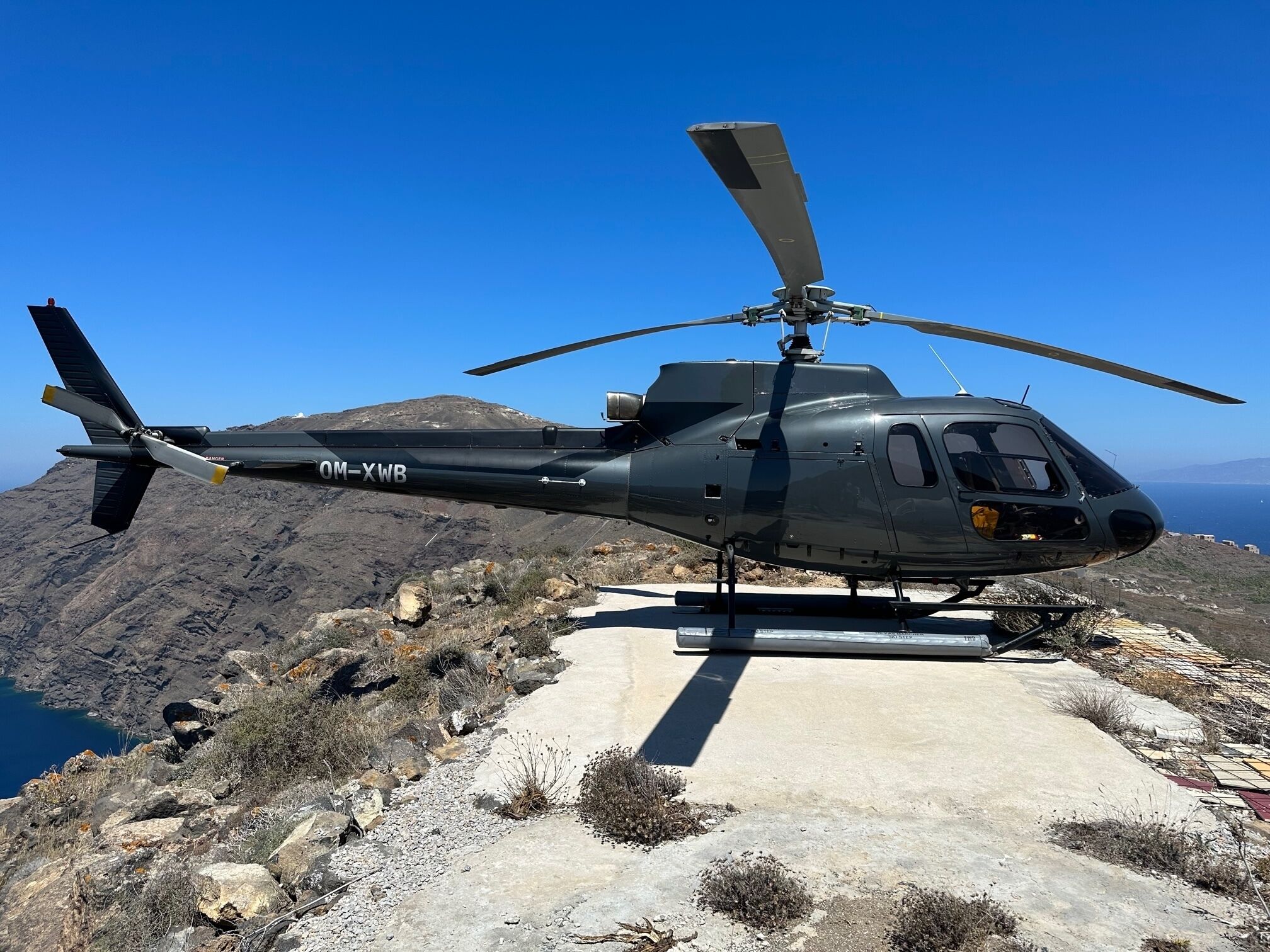 helicopter/plane tours