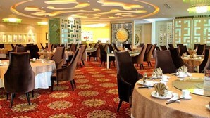 Banquet hall - Grand City Hall Hotel Serviced Residences Medan (Medan)