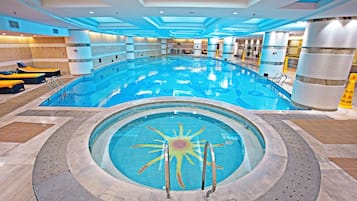 Alberca de natación o entrenamiento