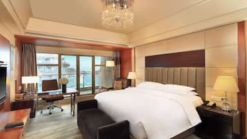 Premium bedding, down duvets, minibar, in-room safe