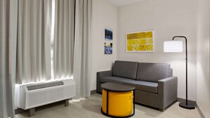 Suite, 1 kingsize-seng med sovesofa, tilgjengelighetstilpasset, ikke-røyk