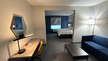 Standard Room | Desk, iron/ironing board, free WiFi, bed sheets