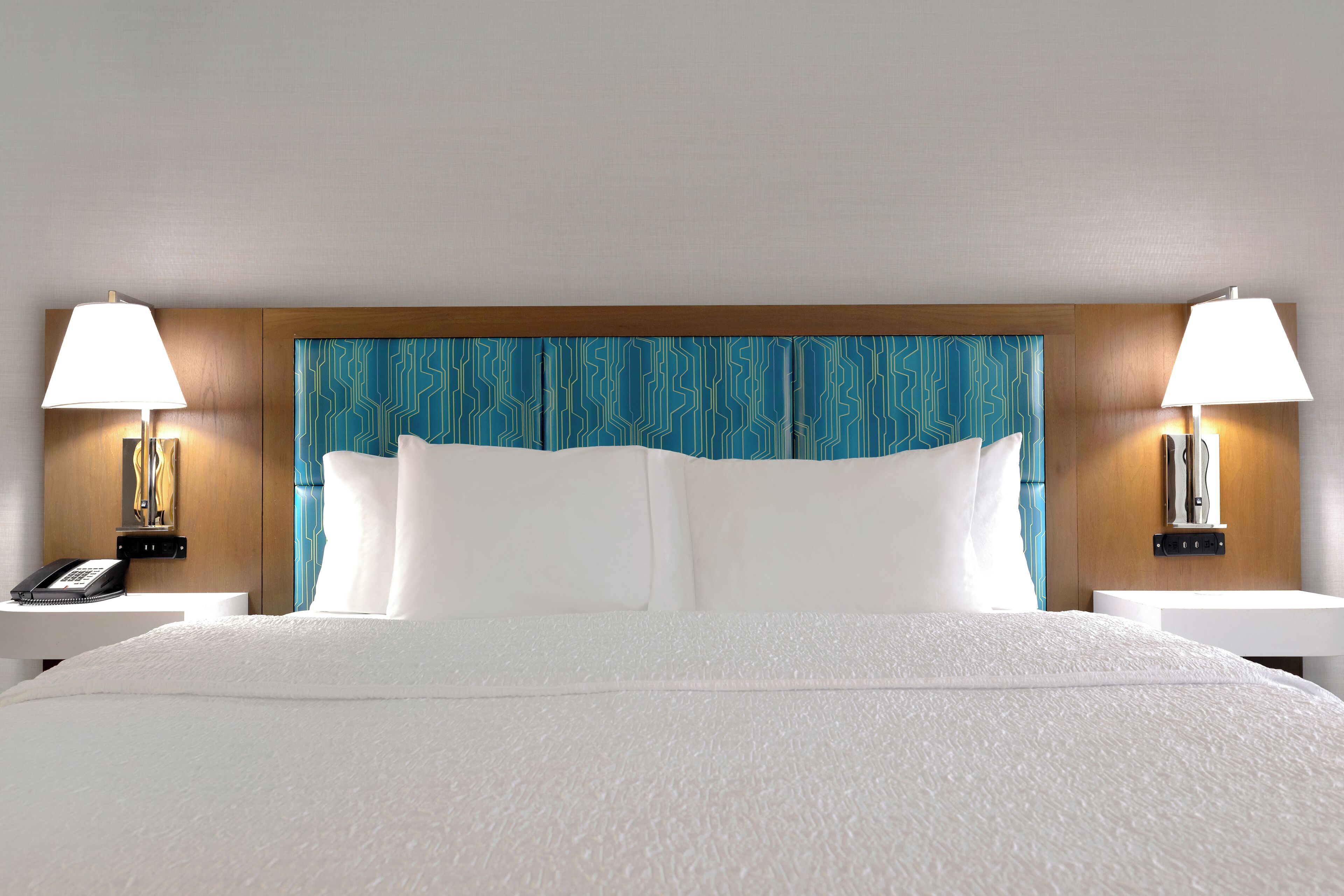 1 bedroom, desk, laptop workspace, blackout curtains