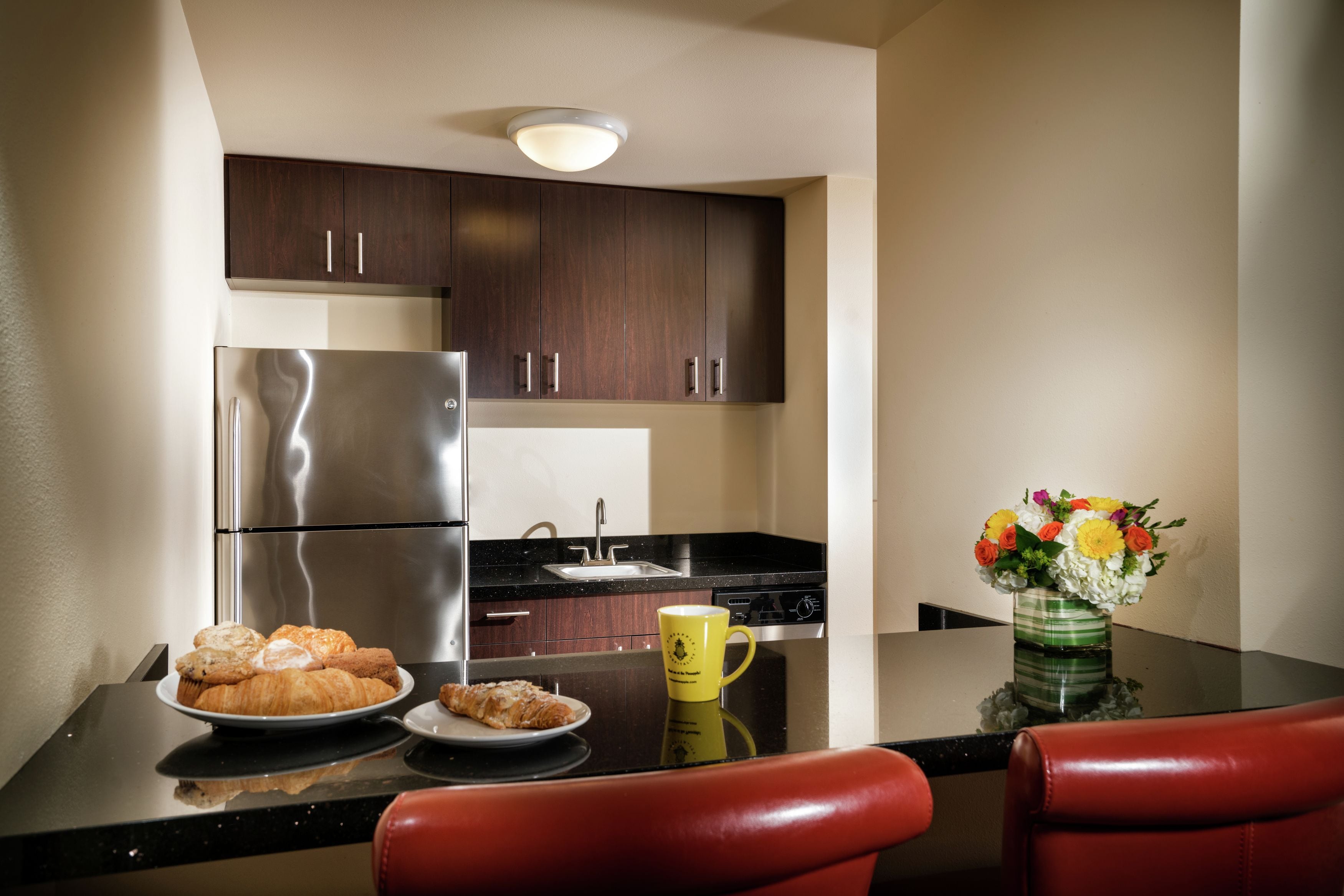 fridge, microwave, coffee/tea maker