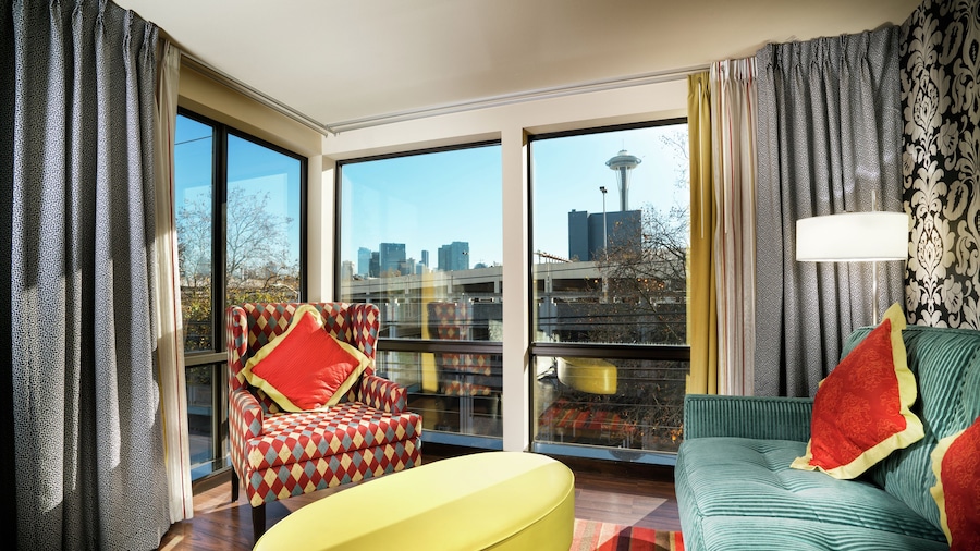 Staypineapple, The Maxwell Hotel, Seattle Center Seattle