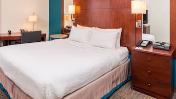 Suite, 2 Bedrooms | Hypo-allergenic bedding, down comforters, pillowtop beds, in-room safe