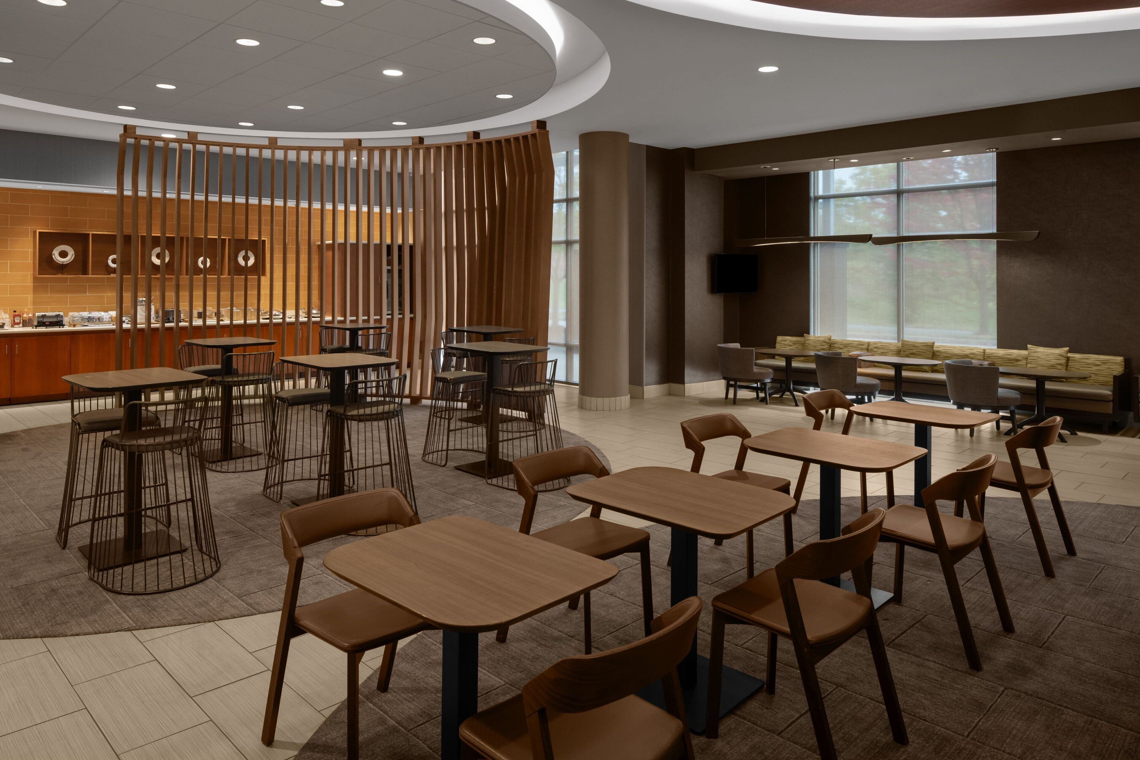 free daily self-service breakfast