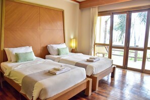 Superior Room | Pillowtop beds, minibar, in-room safe, desk -  Tanaosri Resort Pranburi (Pranburi)