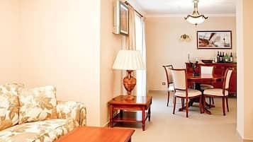 Suite, Balcony, Sea View | Living area | 51-cm TV with satellite channels